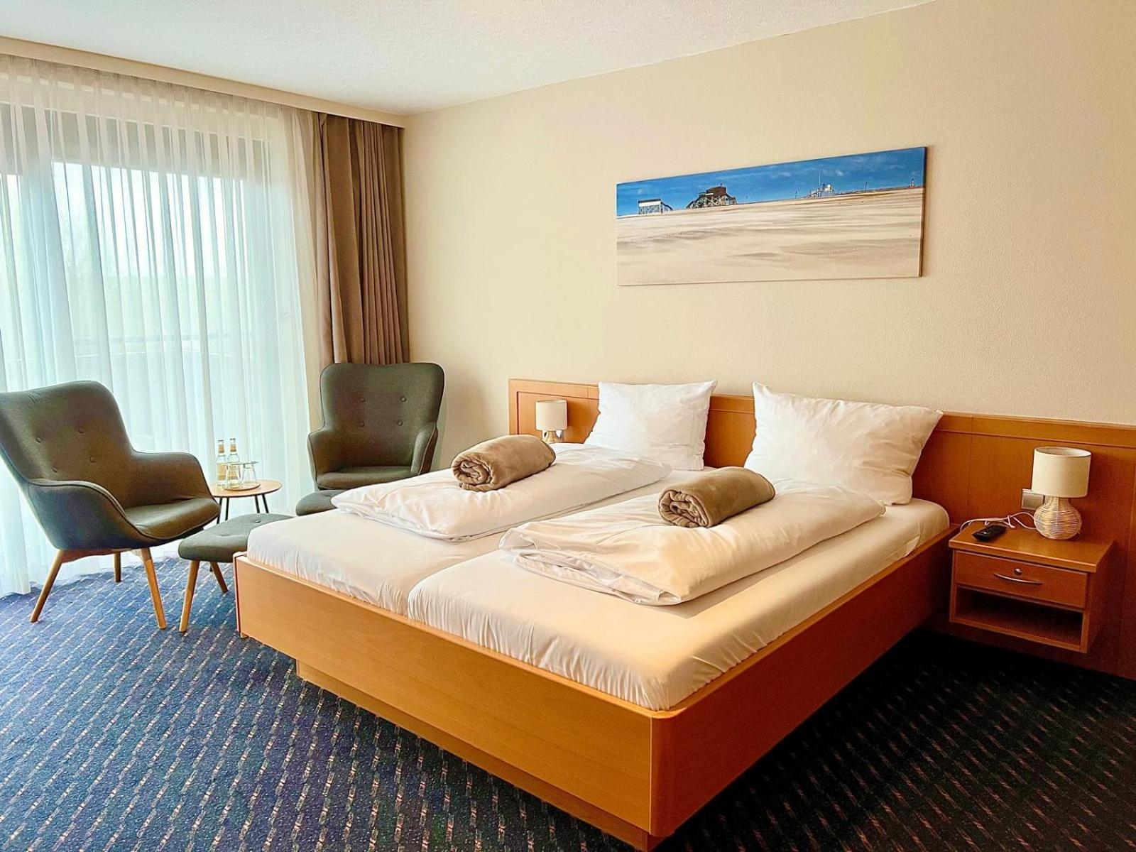 Kirchspielkrug Landhotel & Restaurant Westerhever Ngoại thất bức ảnh